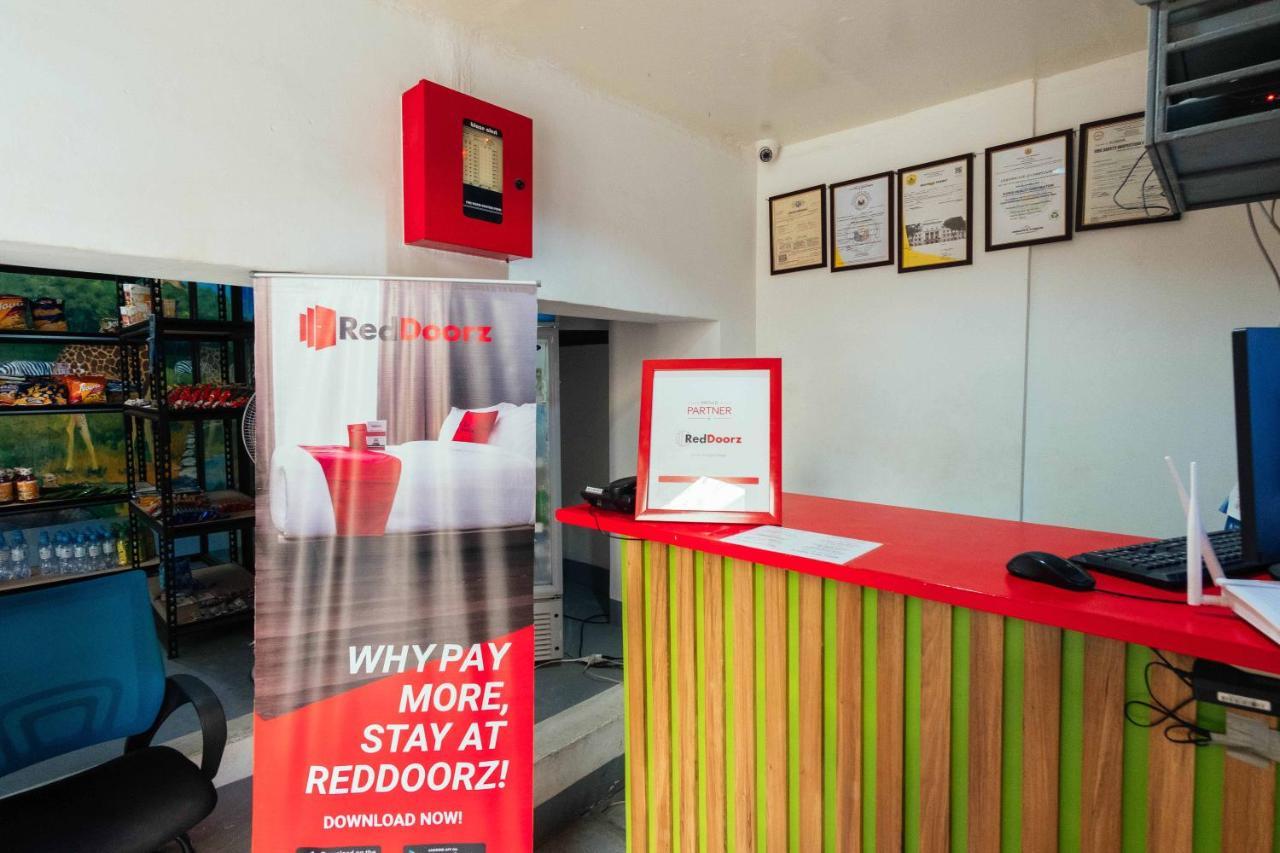 Reddoorz Plus @ It Park Cebu Екстериор снимка